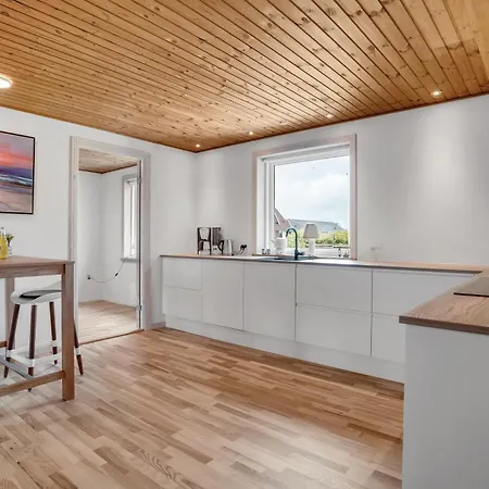 Lovely With Fenced Plot, 300 Meters From The North Sea In Thy Vakantiehuis Lild Strand