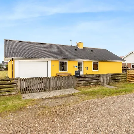 Lovely With Fenced Plot, 300 Meters From The North Sea In Thy *