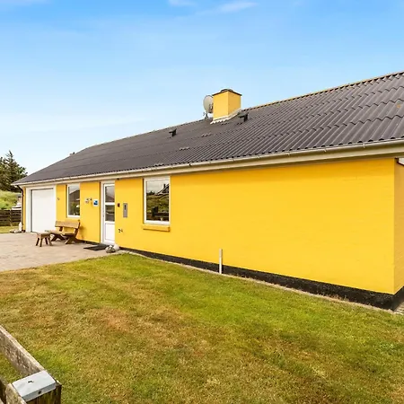 Lovely With Fenced Plot, 300 Meters From The North Sea In Thy Сasa de vacaciones