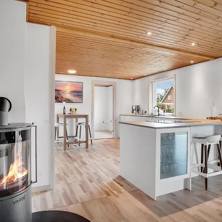 度假居 Lovely With Fenced Plot, 300 Meters From The North Sea In Thy